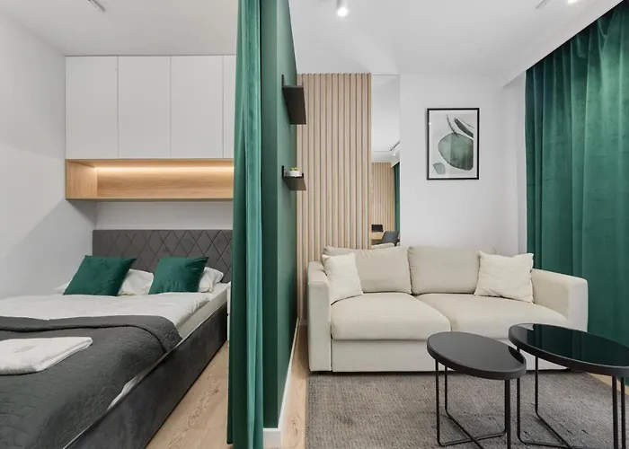 Cosy With Access To Gym And Area By Renters Apartament *