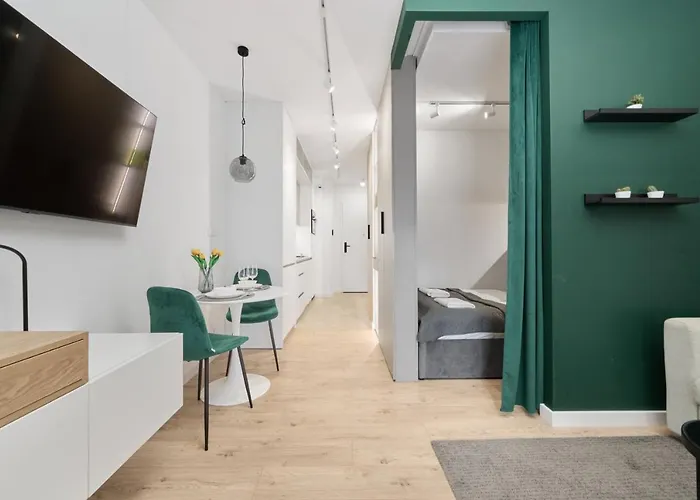 Cosy With Access To Gym And Area By Renters Apartament Wrocław